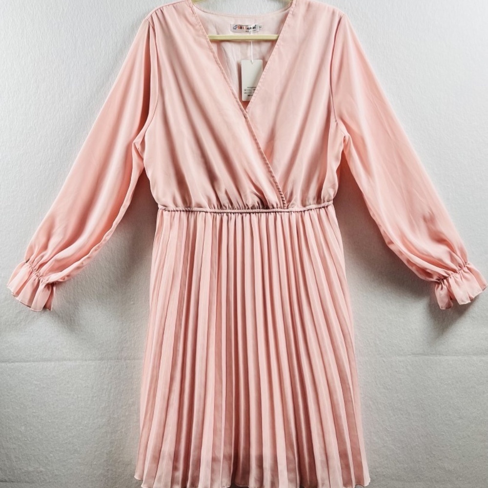 BBX Lephsnt Dress Women's XL Pink Pleated Midi Knee Length Barbie NEW